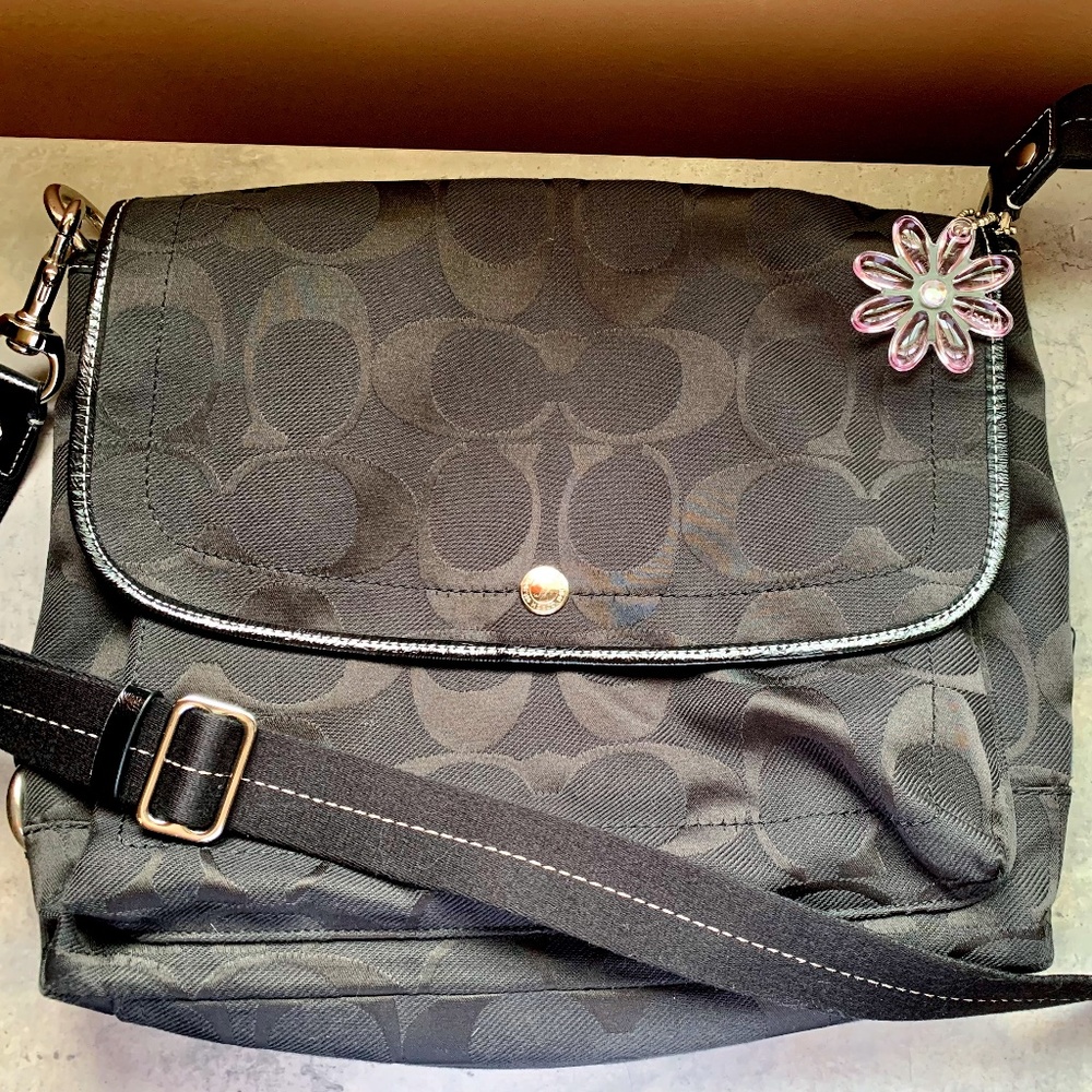 Large Coach crossbody messenger bag black